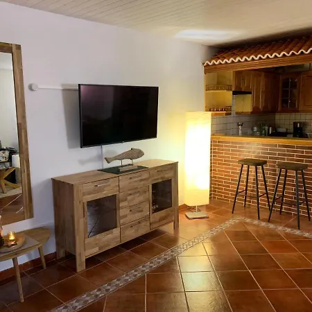 Attraktives Apartment, Meerblick, Wifi, Netflix